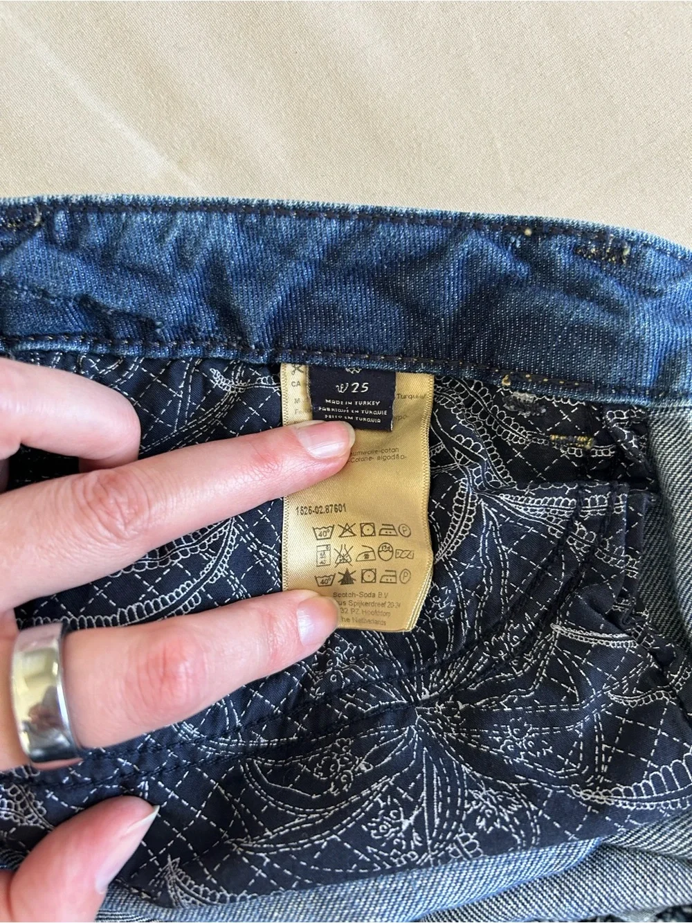 Vintage Scotch & Soda Women's Blue Distressed Patch Denim Shorts Size 25